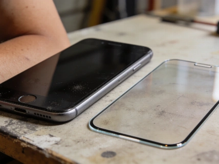 Galaxy S27 Ultra может получить экран как у S26 Ultra AndroidMag