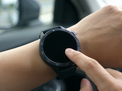 Xiaomi Watch S5 41mm: первые часы на HyperOS 4