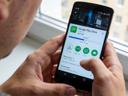 Google Play Store научился ставить загрузки на паузу