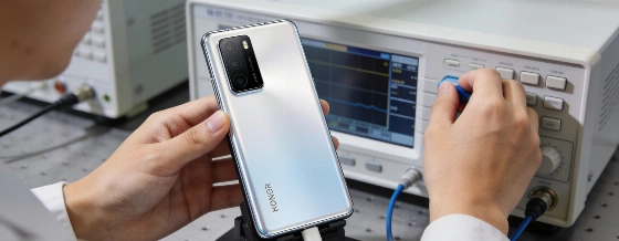 Honor Magic 9 получил сертификацию с поддержкой быстрой зарядки 100 Вт © androidmag.org