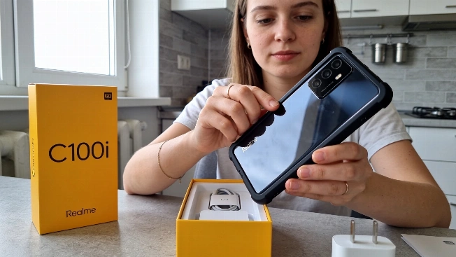 Realme C100i представлен: большой аккумулятор и 120 Гц за 14 999 рублей AndroidMag